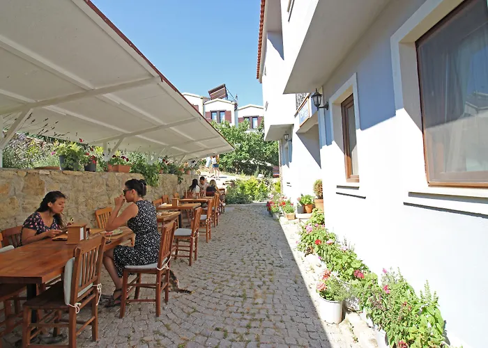 Tenedion Otel Bozcaada