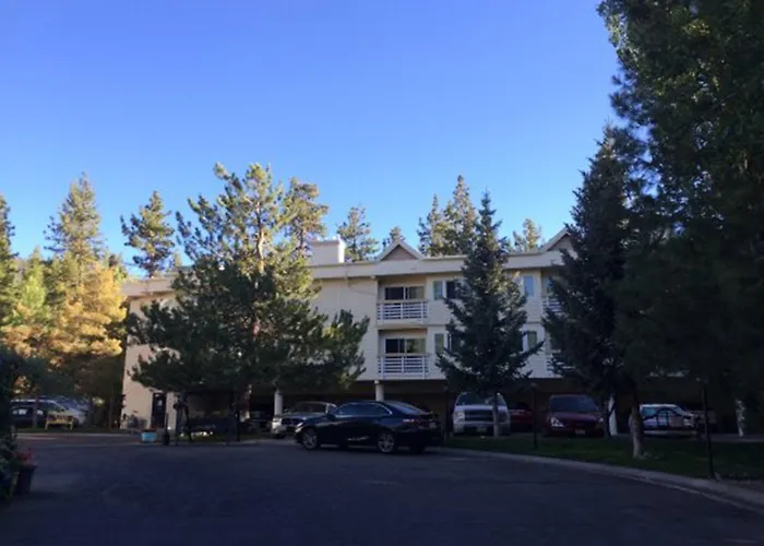 Lodge At Kingsbury Crossing Stateline