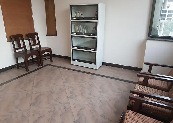 Hotel Meera Raipur 