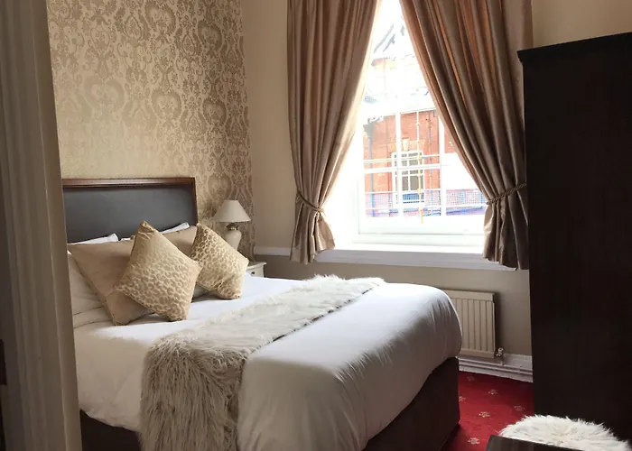 Bed and Breakfast The Exhibition York