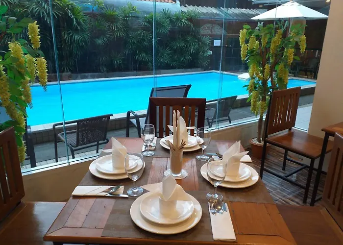 Ratana Hotel เชียงใหม่