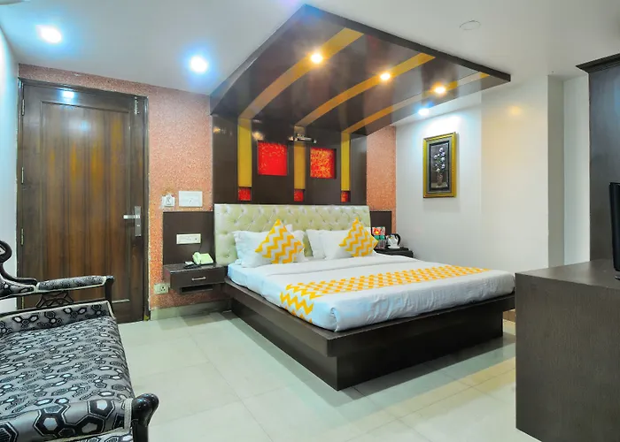Oyo 10848 Hotel Geeson New Delhi