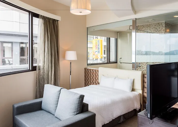 Hu Yue Lakeview Hotel Yuchi