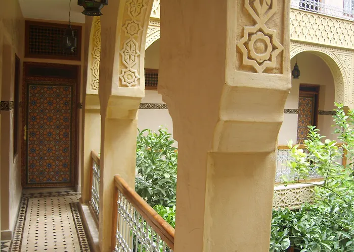 Riad Les Chrifis Navette Aeroport 24 Sur 24 Fez