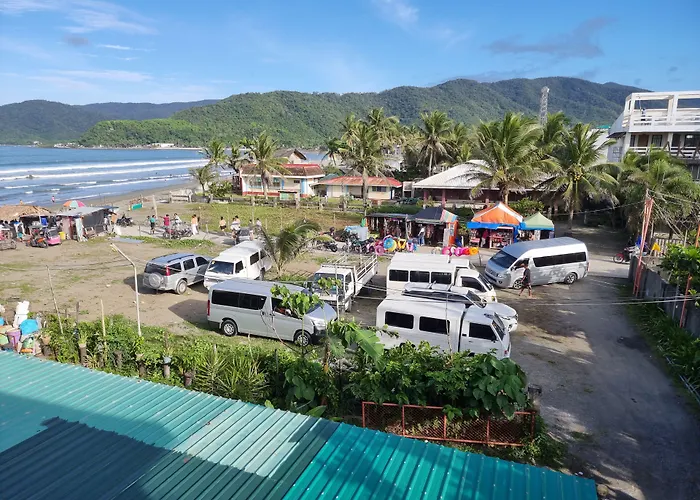Pacific Waves Inn Baler