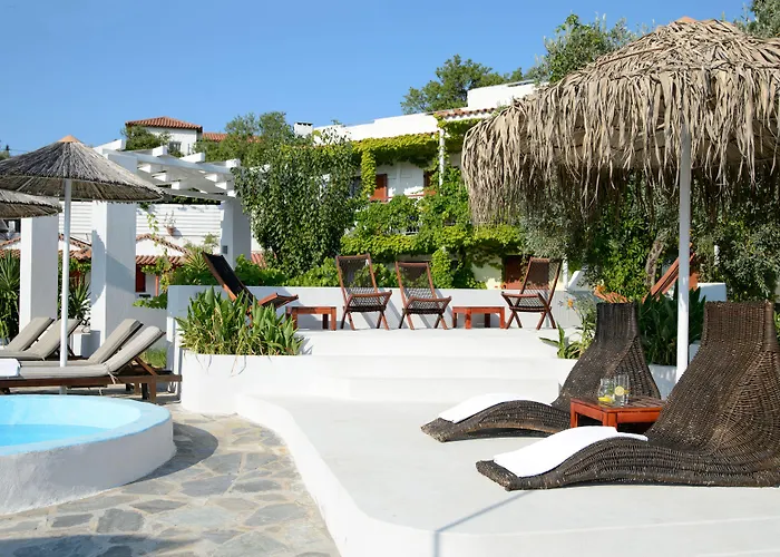 Elsa Hotel Skiathos Town