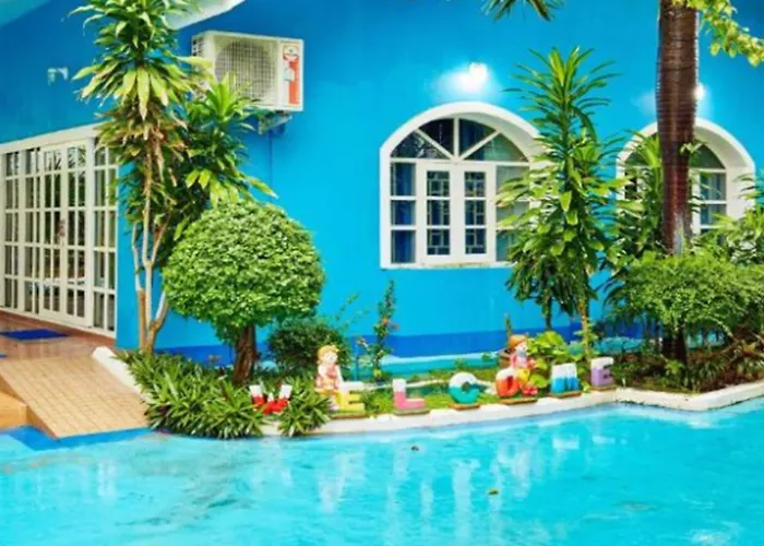 Blue House Beach Pattaya