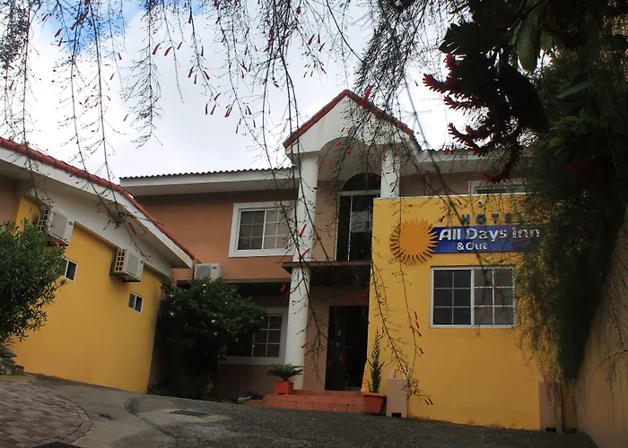 All Days Inn And Out San Salvador