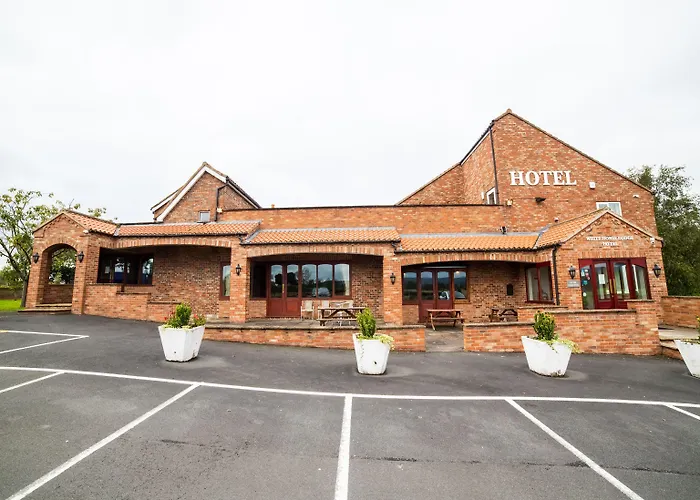 Oyo White Horse Lodge Hotel, East Thirsk