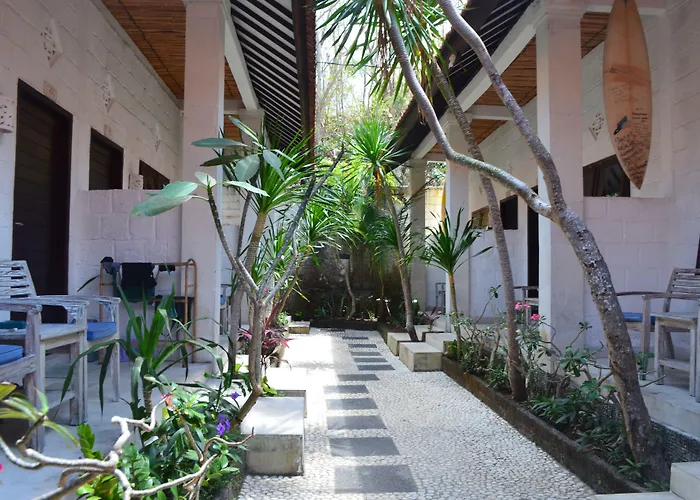 Padang Padang Breeze Hotel Uluwatu 