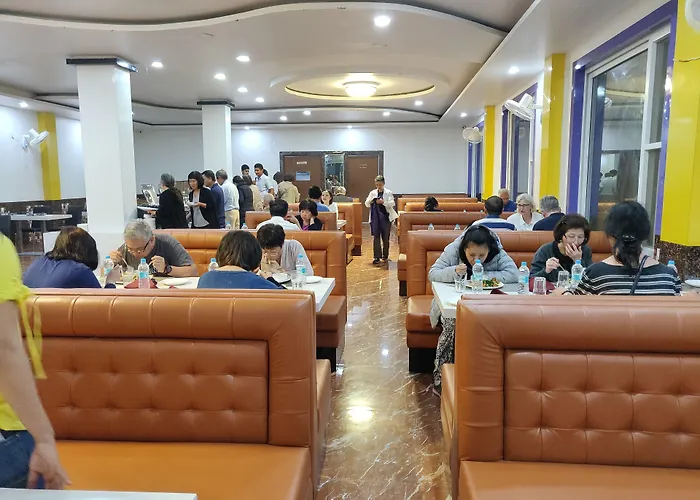 Bodhgaya Seven Inn Hotel N Restaurant