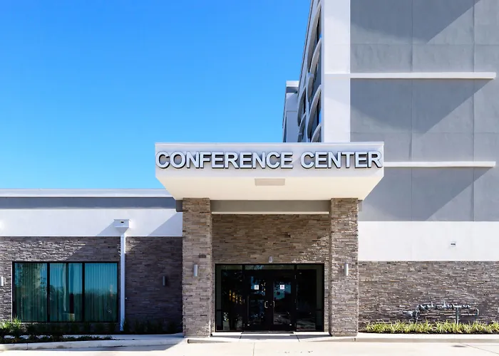 Courtyard By Marriott Lake Jackson
