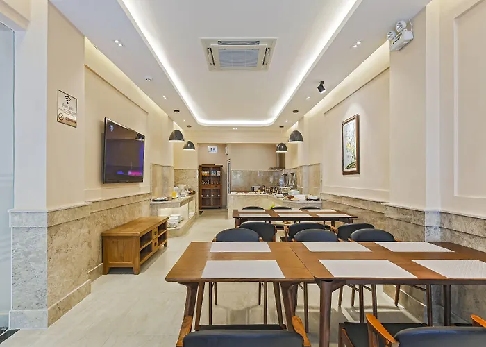 Hoang Lan Hotel Ho Chi Minh City