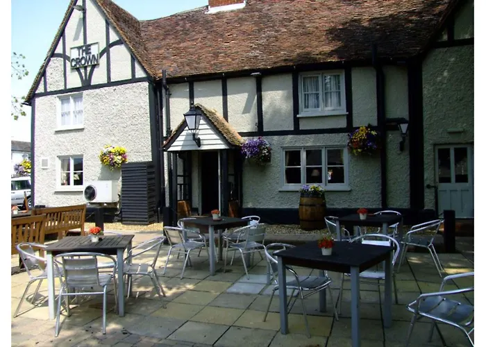 The Crown Pub, Dining & Rooms Henlow