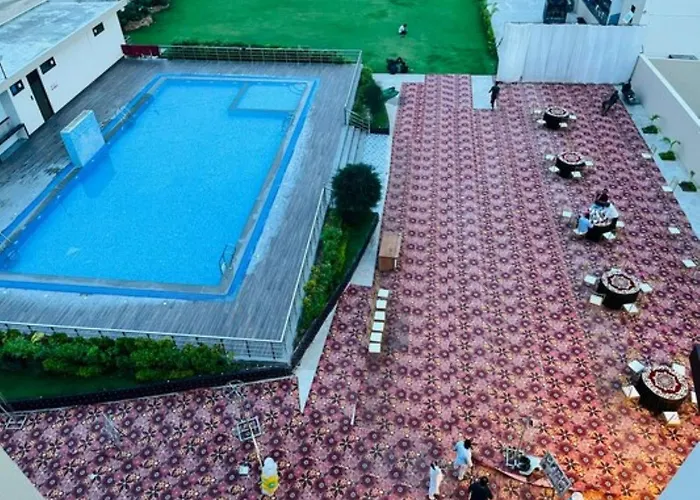 Divine Hotel And Resorts Gaya