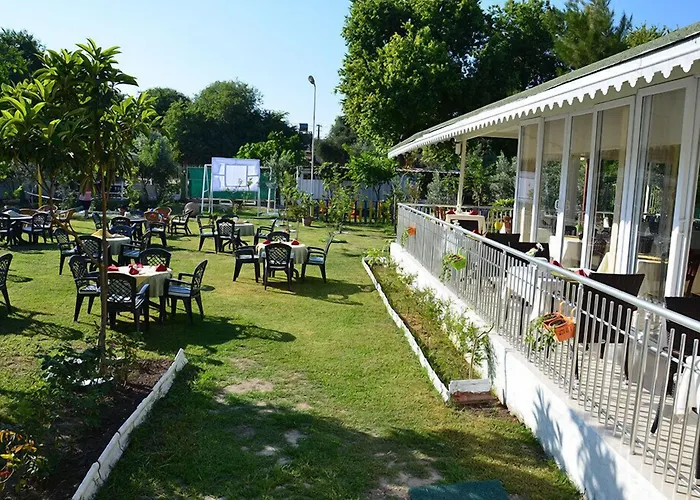 Elis Beach Hotel Side