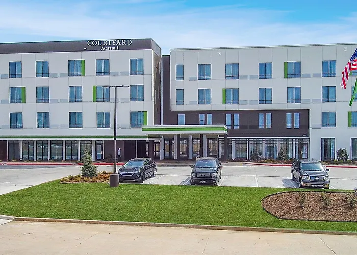 Courtyard By Marriott Longview North Hotel