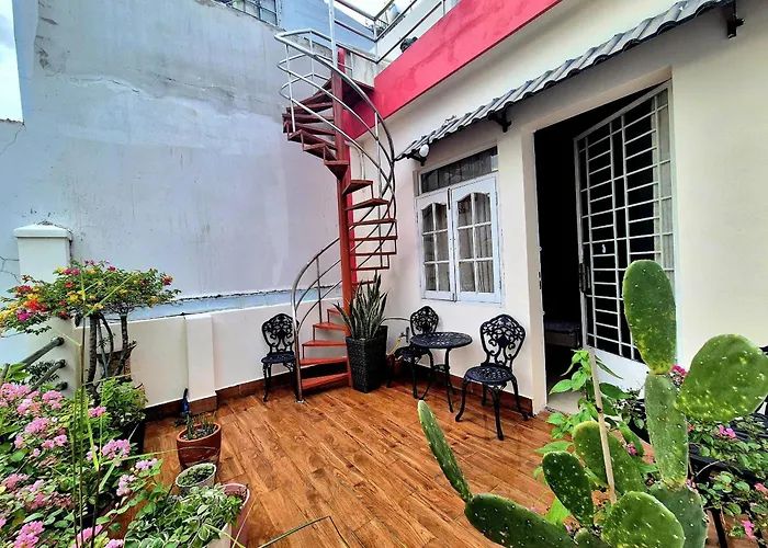 F F House Homestay Ho Chi Minh City