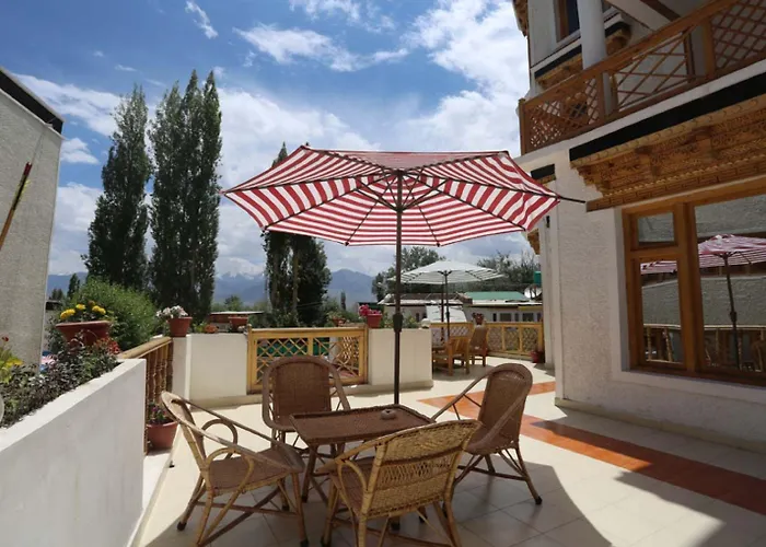 Himalayan Retreat-Karzoo Hotel Leh
