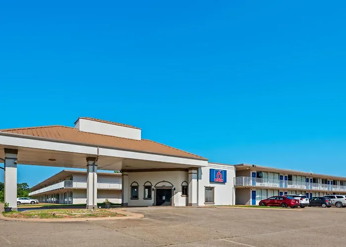 Studio 6 Hammond, La I12 I55