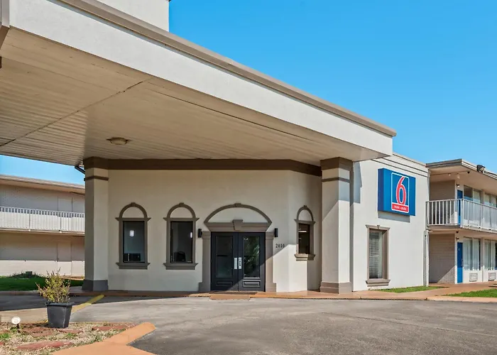 Studio 6 Hammond, La I12 I55