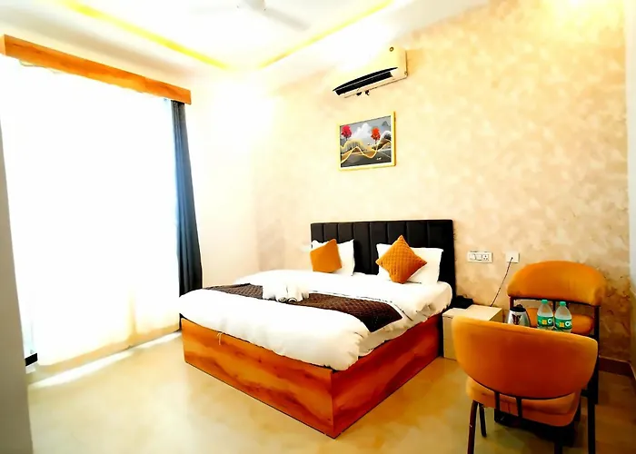 Hotel Devine Zirakpur Chandigarh