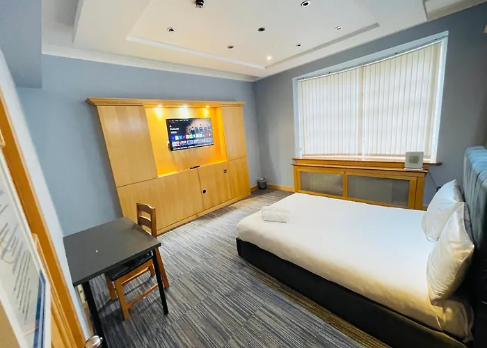 Tch Lodge Bolton