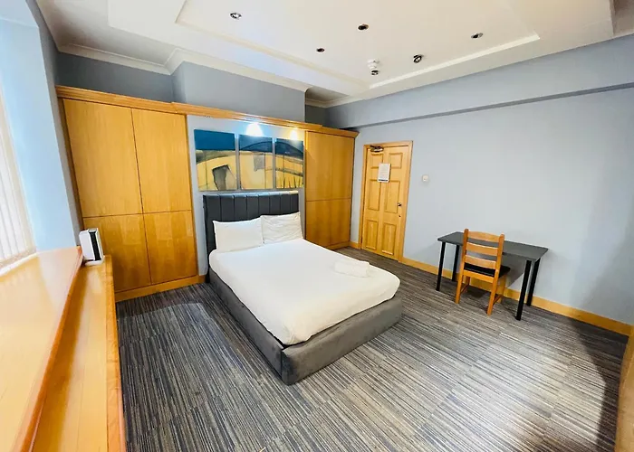 Tch Lodge Bolton