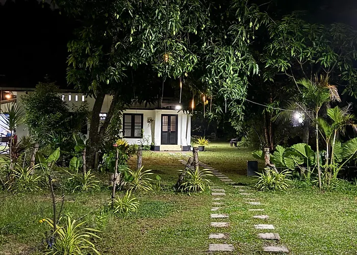 Sunny Surf Villa Weligama