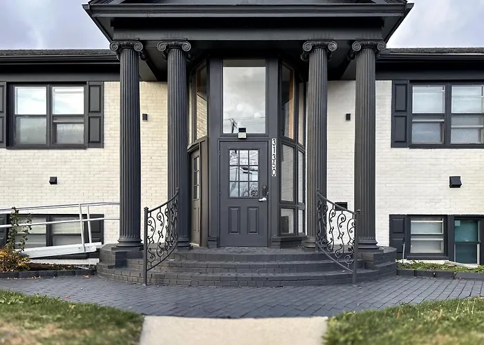 Dtw Suites Romulus