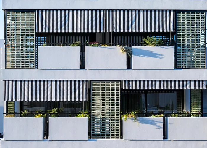 The Pal Living In A Concept Hotel Heraklion 