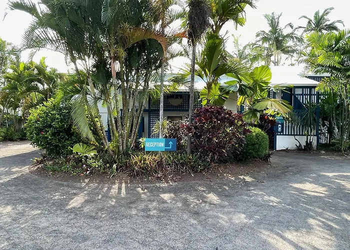 Mission Beach Lodge