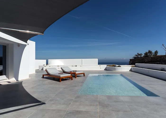 Hotel Oikos Santorini Living Concept Fira 