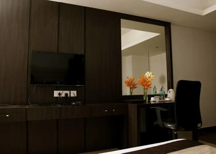 Hotel Imperial Regency Kochi