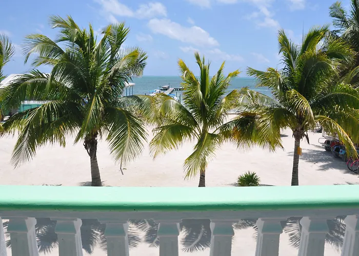 Rainbow Hotel Caye Caulker