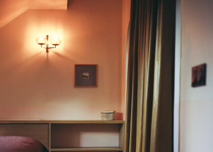 Hotel Habituel Paris