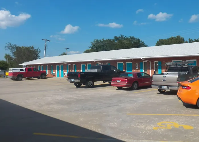 Sleepy Traveler Motel Wagoner