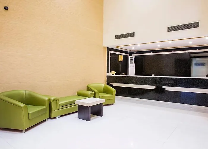 Hotel Plaza Inn Varanasi