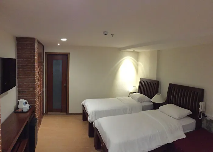 Mango Valley Hotel 1 Olongapo