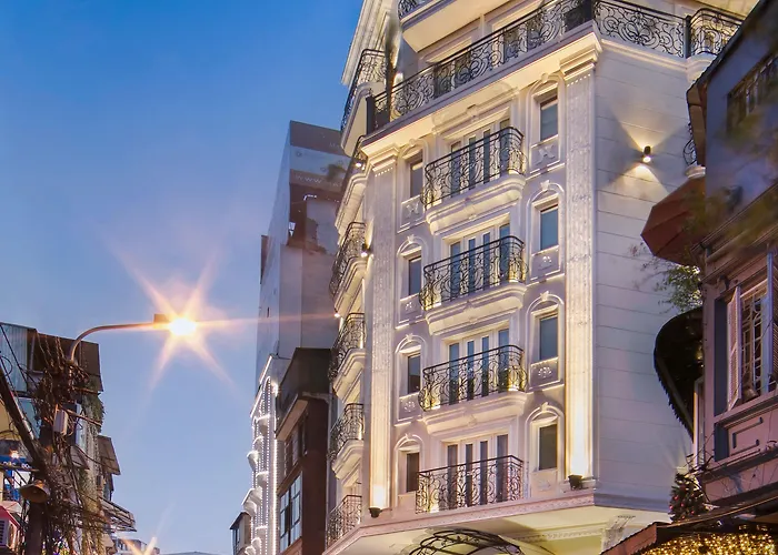 Hanoi Allure Hotel