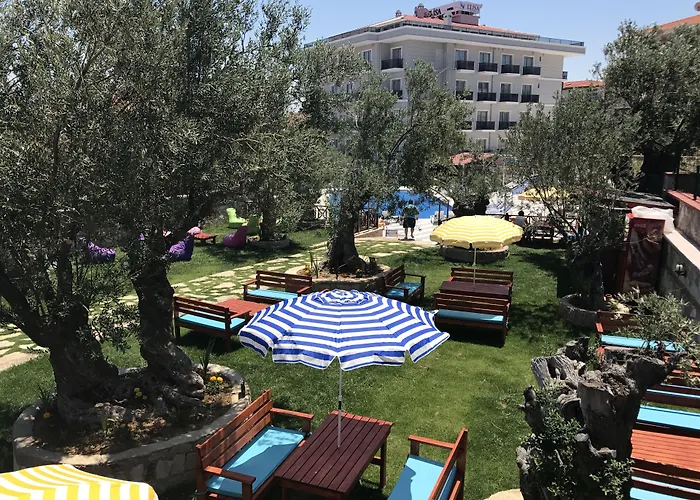 Elisa Hotel Ayvalik