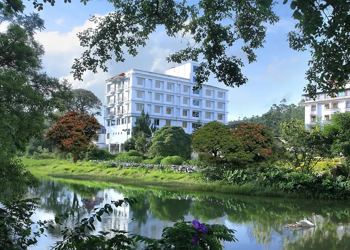 Grand Plaza Hotel Munnar