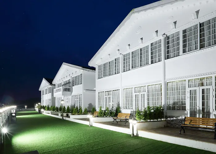 Treebo Skydale Inn & Suites With Mountain View Ooty