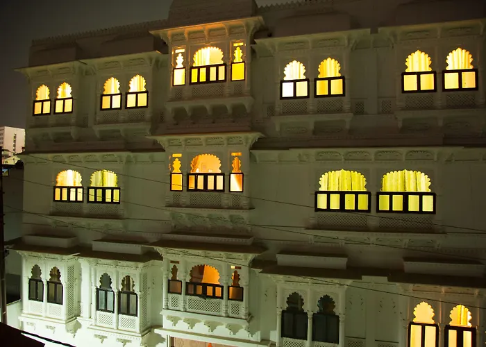 Hotel Nahargarh Palace Indore