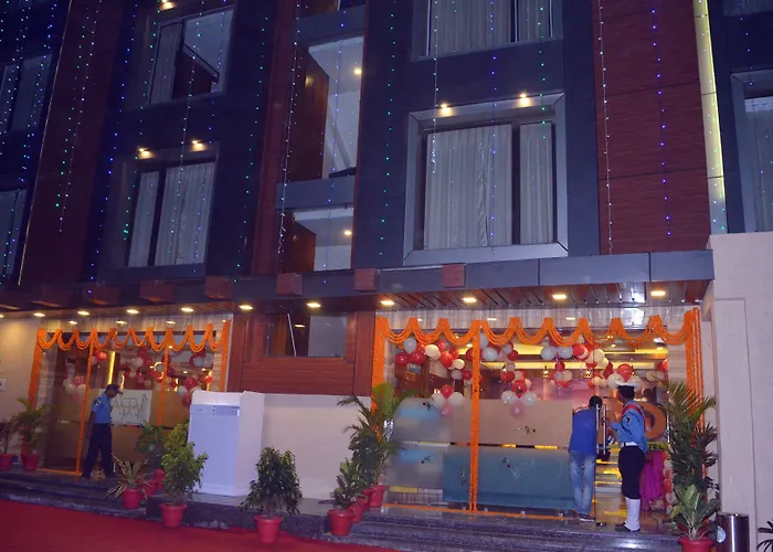 Hotel Meadows Varanasi