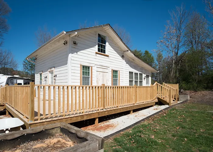 Swamp Rabbit Inn Travelers Rest