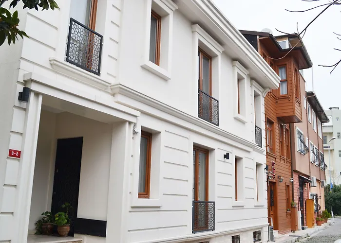 Lalinn Deluxe Istanbul
