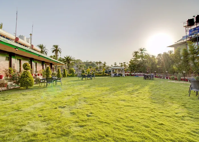 Fabhotel Resort Royal Garden Retreat Mount Abu