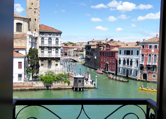 B&B Vista Sul Canal Grande Venetië