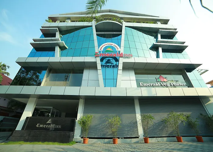 Nakshatra Emerald Inn Guruvayur